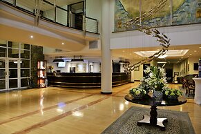 The Commodore Hotel