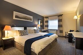 The Commodore Hotel