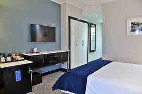 The Commodore Hotel