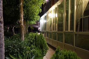 Hotel La Colina