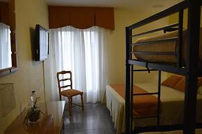 Hotel La Colina