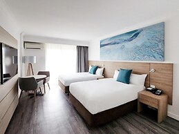 Novotel Cairns Oasis Resort
