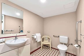 Quality Inn Railway