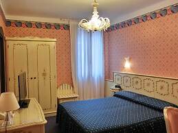 Hotel Diana