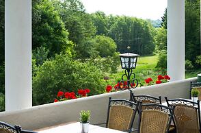 AKZENT Waldhotel Rheingau