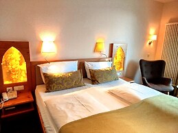 AKZENT Waldhotel Rheingau