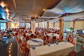 Heliotrope Hotels