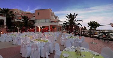 Heliotrope Hotels
