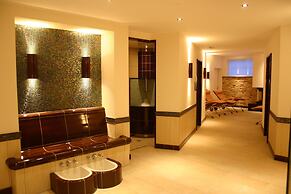 Eden Hotel