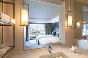 Kobe MerikenPark Oriental Hotel