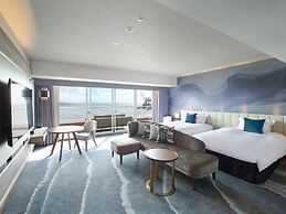 Kobe MerikenPark Oriental Hotel