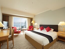 Kobe MerikenPark Oriental Hotel