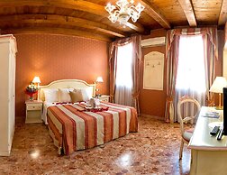 Hotel Conterie