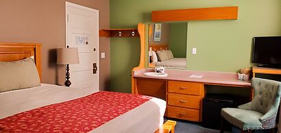 James Bay Inn Hotel & Suites