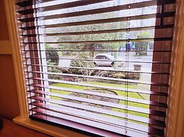 James Bay Inn Hotel & Suites