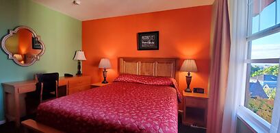James Bay Inn Hotel & Suites
