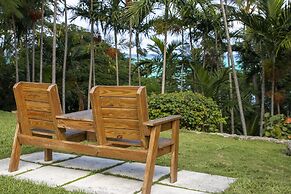 Orange Hill Beach Inn