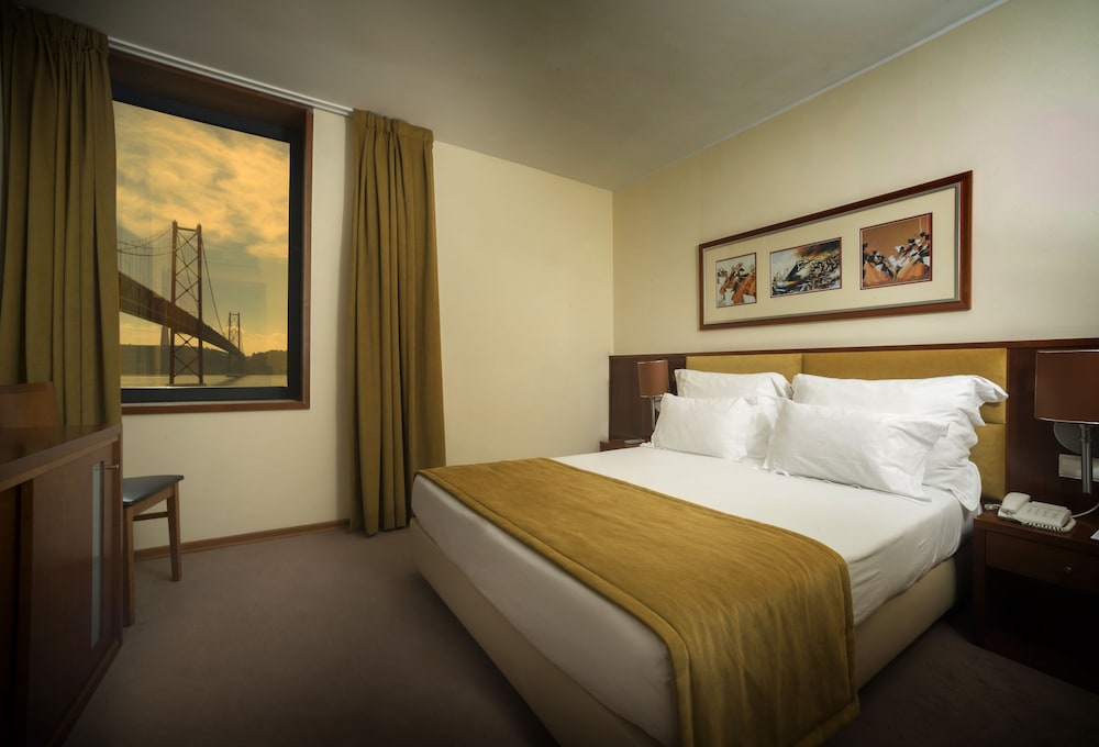 Vila Gale Opera Hotel
