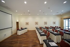 Vila Gale Opera Hotel