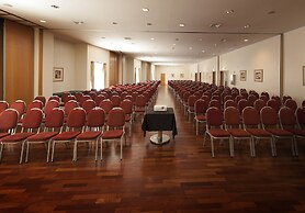 Vila Gale Opera Hotel
