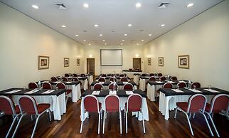 Vila Gale Opera Hotel