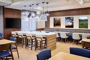 Fairfield Inn & Suites by Marriott Ottawa Kanata