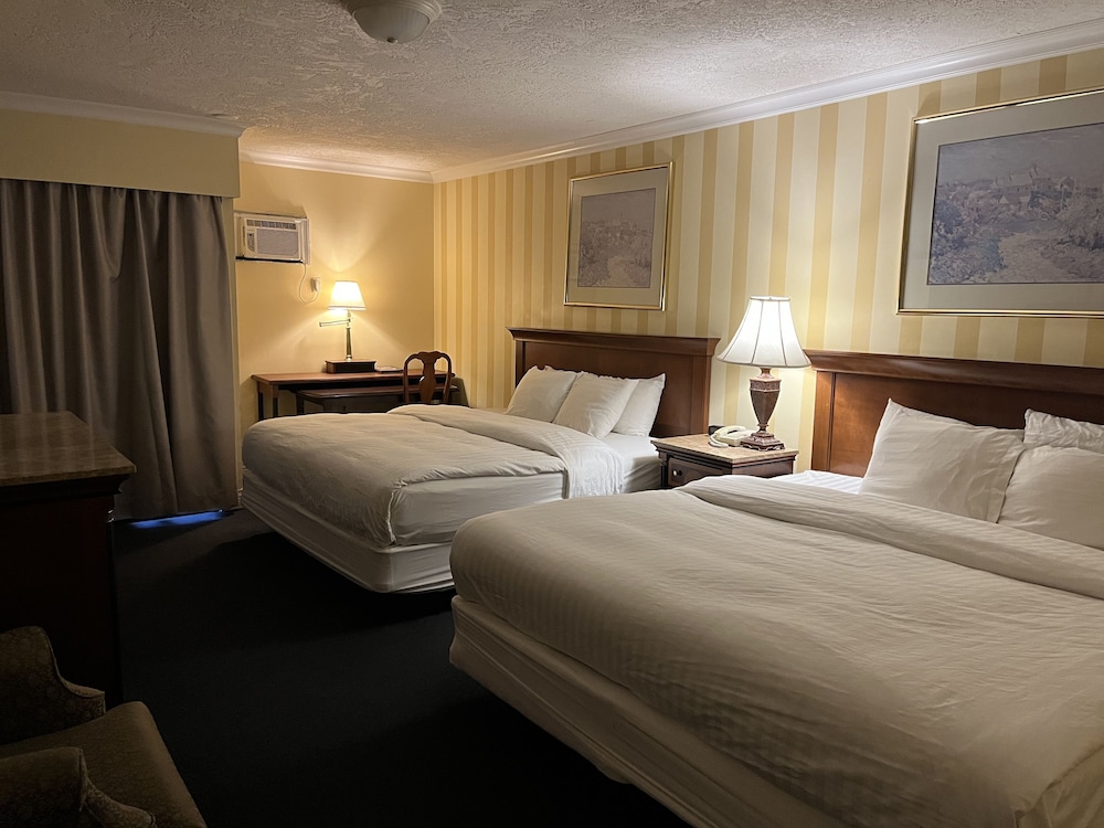 Island Travel Inn