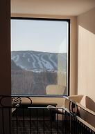 Mont Gabriel, Sainte-Adele, a Tribute Portfolio Resort