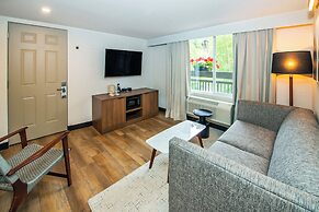 Charltons Banff