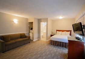 Scott's Inn and Suites