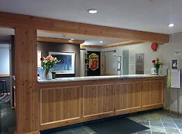 Super 8 by Wyndham Valemount