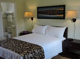 Almo Court Motel