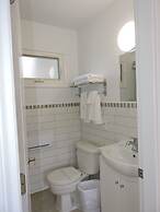 Almo Court Motel