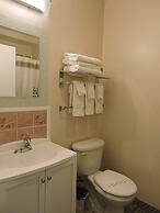 Almo Court Motel