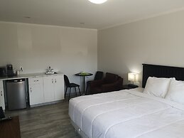 Almo Court Motel