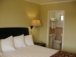 Almo Court Motel
