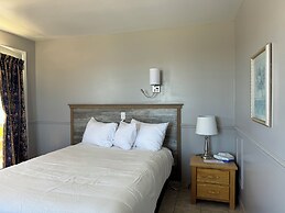 Hotel Motel Fleur De Lys
