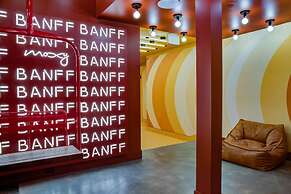 Moxy Banff
