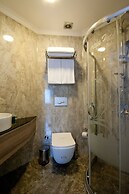 Artefes Hotel Old City