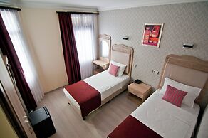 Artefes Hotel Old City
