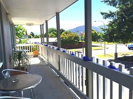 Accolade Lodge Motel
