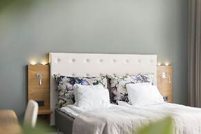 Best Western Hotel River C