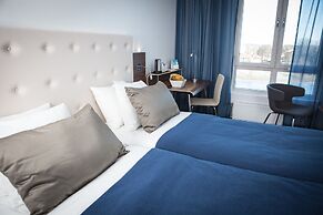 Best Western Hotel River C