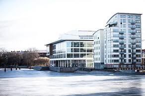 Best Western Hotel River C
