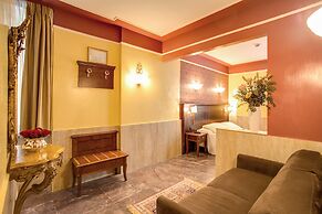 Aurelius Art Gallery Hotel