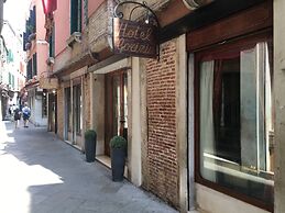 Hotel Gorizia A La Valigia