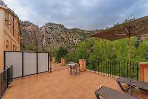 De La Trucha Hotel