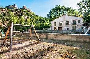 De La Trucha Hotel