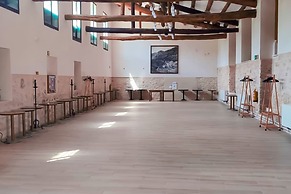 De La Trucha Hotel