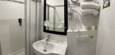 Hotel Lilas Gambetta